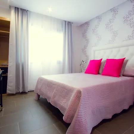 Pixel Guest house 3*