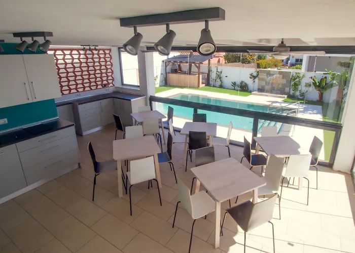 Guest house Pixel 3*